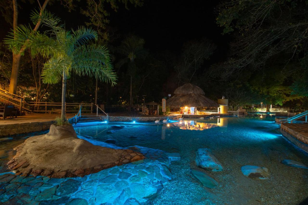 Rio Quente Resorts - Hotel Luupi Bagian luar foto